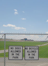 no dogs, no bikes signs
