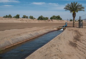 Pumping groundwater in the Colorado River Basin, March 2014